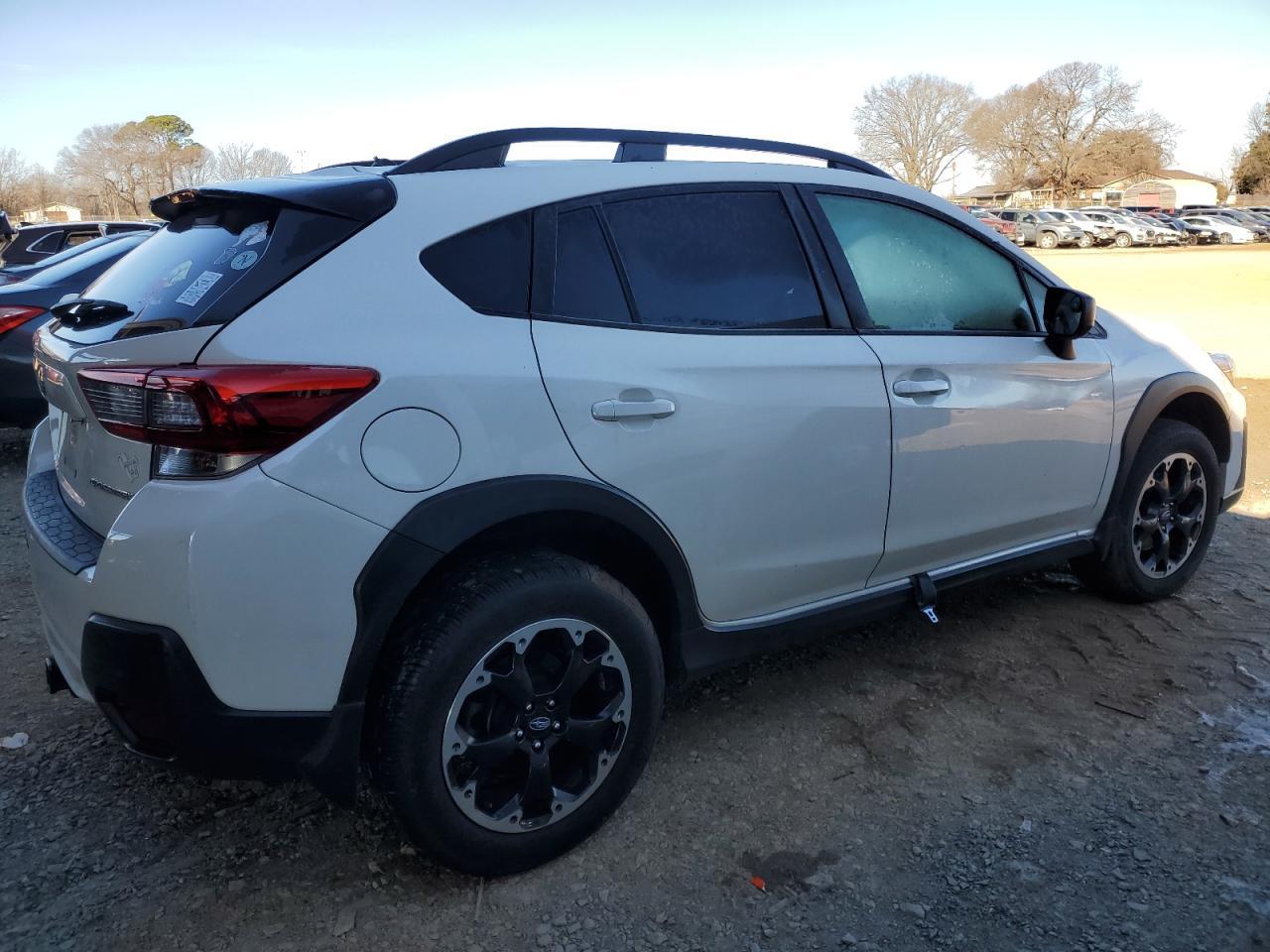 2021 SUBARU CROSSTREK - Фото 3