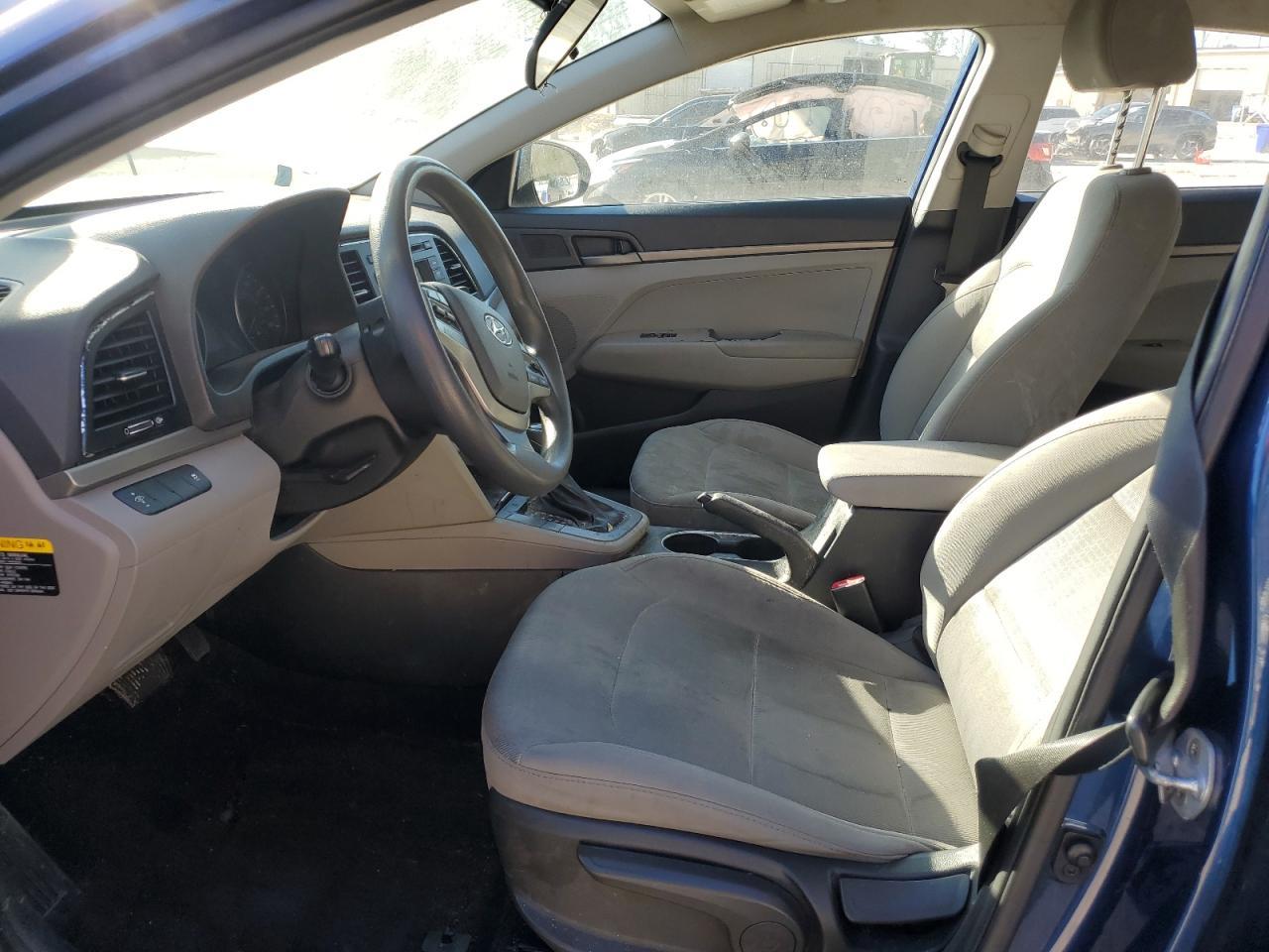 2017 HYUNDAI ELANTRA SE - Фото 7