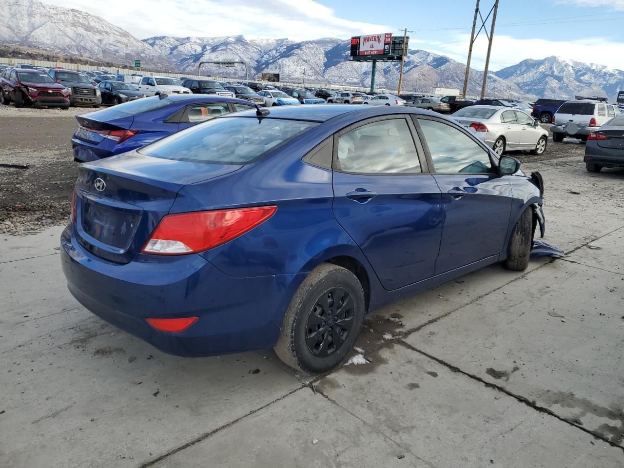 2017 HYUNDAI ACCENT SE - Image 3