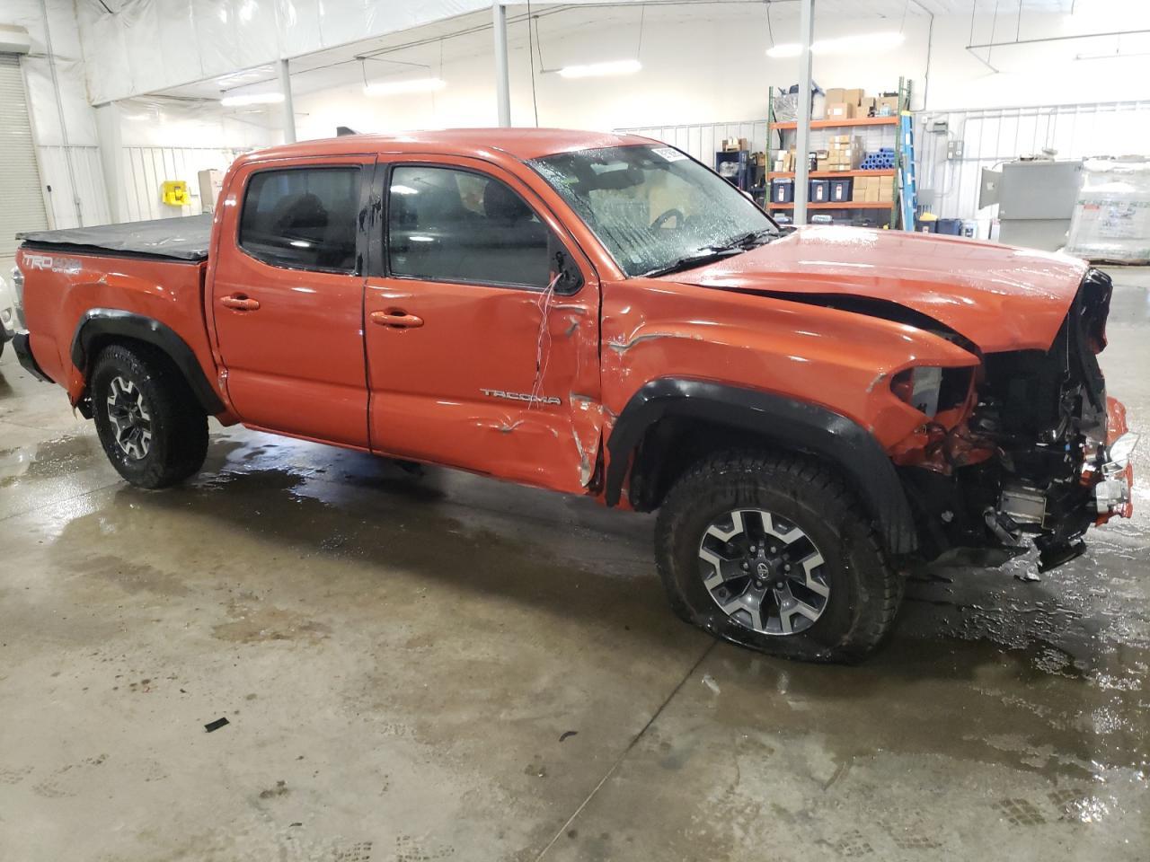 2017 TOYOTA TACOMA DOU - Image 4