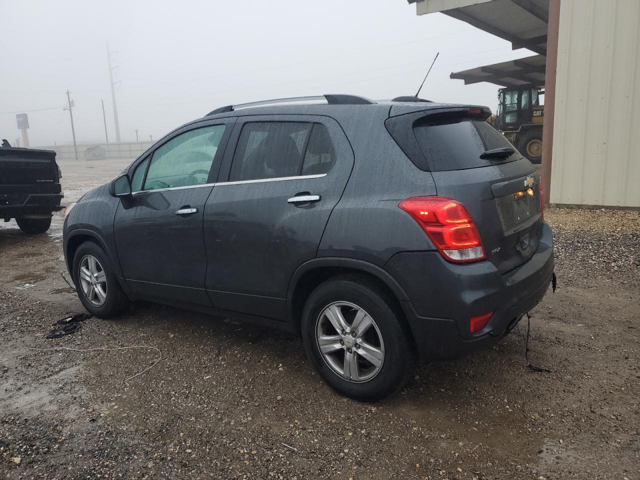 2018 CHEVROLET TRAX 1LT - Фото 2