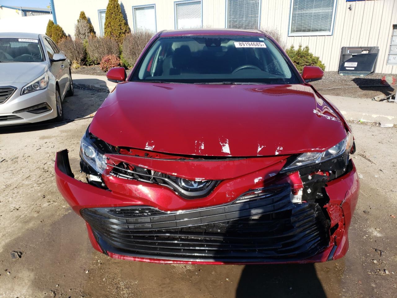 2020 TOYOTA CAMRY LE - Фото 5
