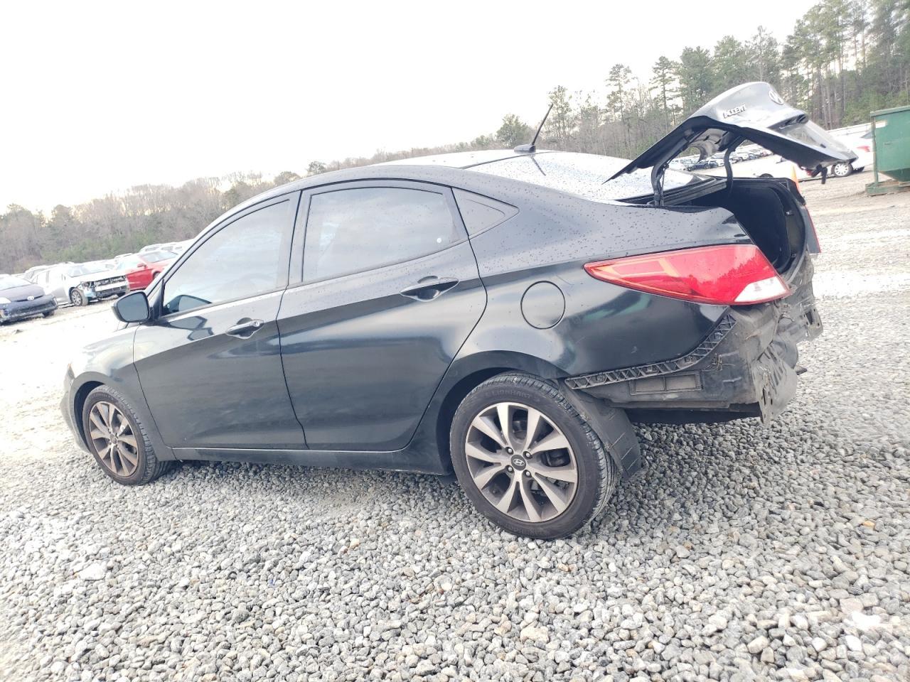 2017 HYUNDAI ACCENT SE - Фото 2