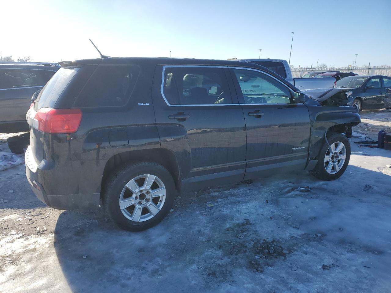 2013 GMC TERRAIN SL - Фото 3