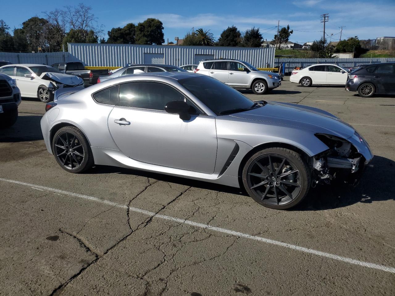 2023 TOYOTA GR 86 PREM - Фото 4