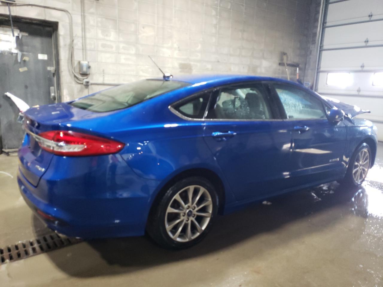 2017 FORD FUSION S H - Фото 3