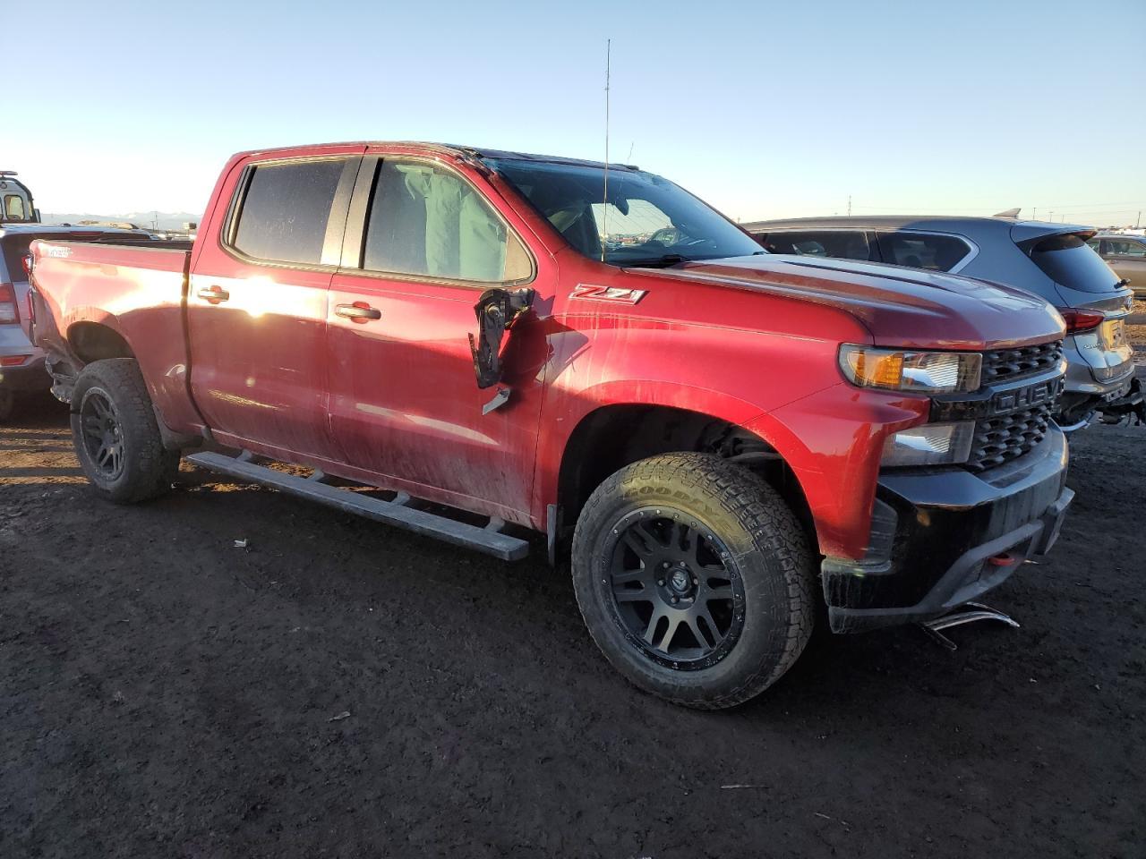 2019 CHEVROLET SILVERADO - Фото 4