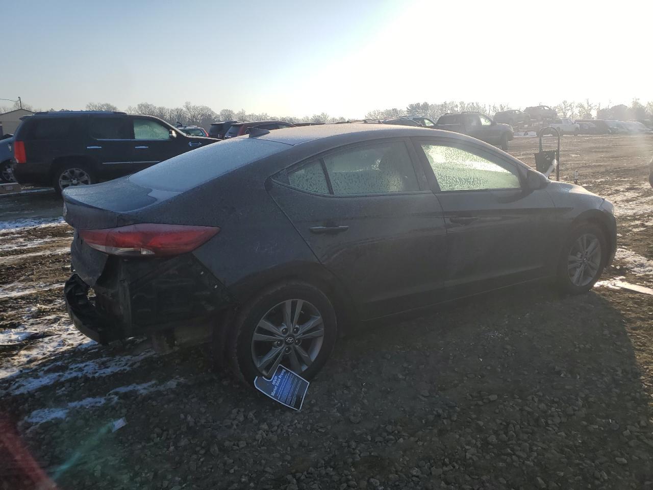 2017 HYUNDAI ELANTRA SE - Фото 3
