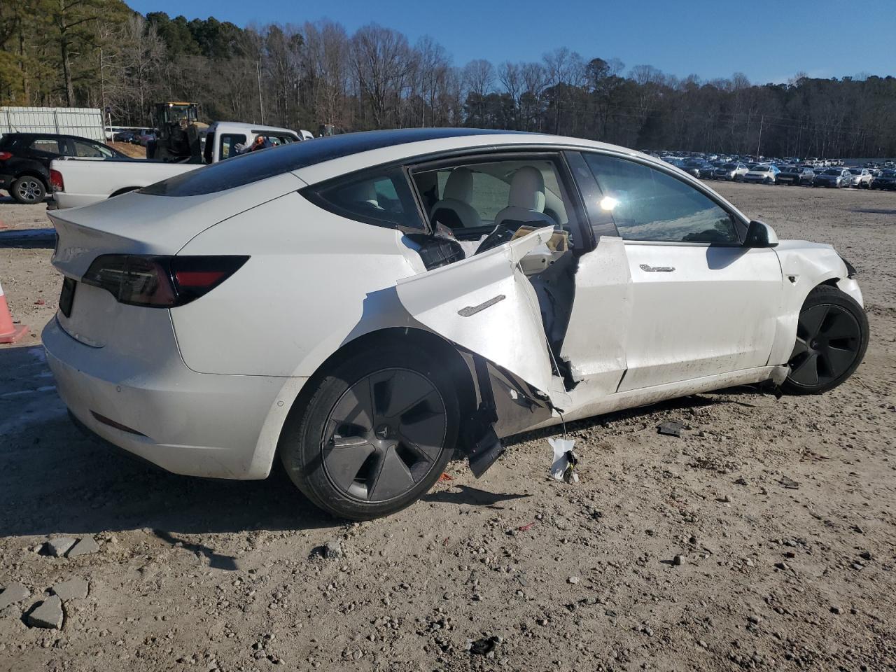 2021 TESLA MODEL 3 - Фото 3