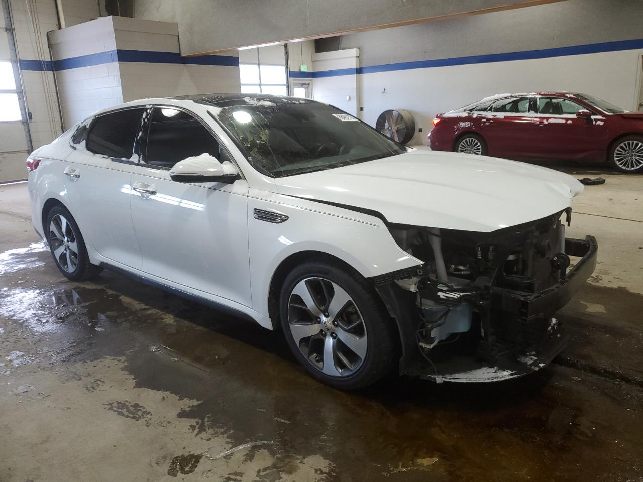 2019 KIA OPTIMA LX - Фото 4