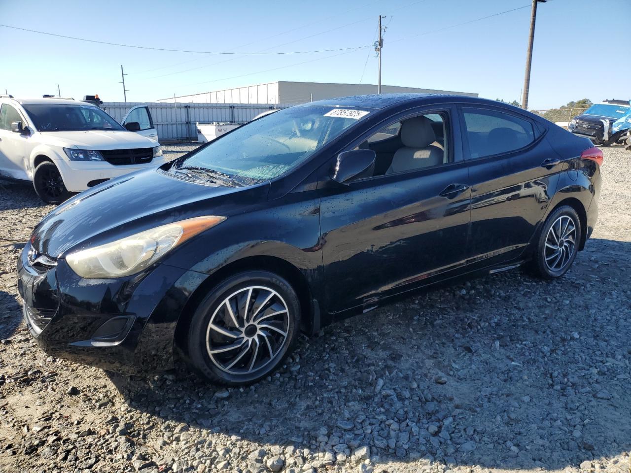 2013 HYUNDAI ELANTRA GL