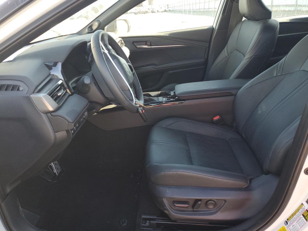 2025 TOYOTA CAMRY XSE - Image 7