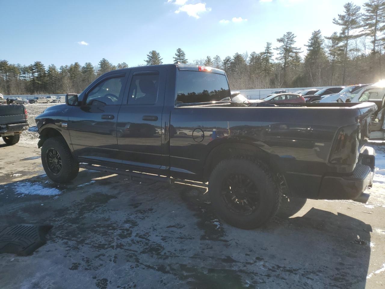 2014 RAM 1500 ST - Фото 2