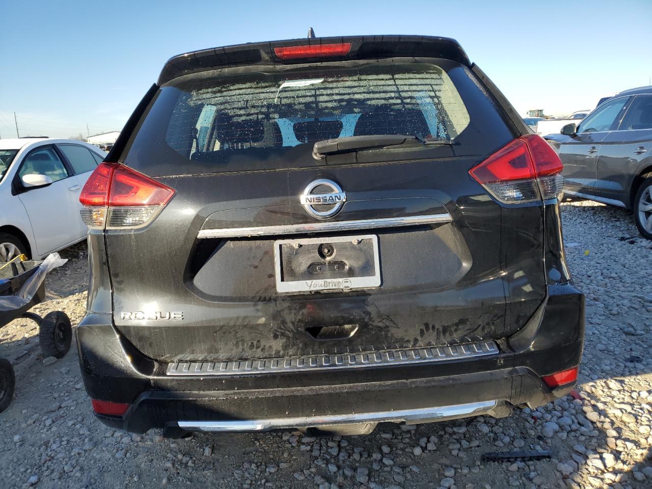 2017 NISSAN ROGUE S - Фото 6