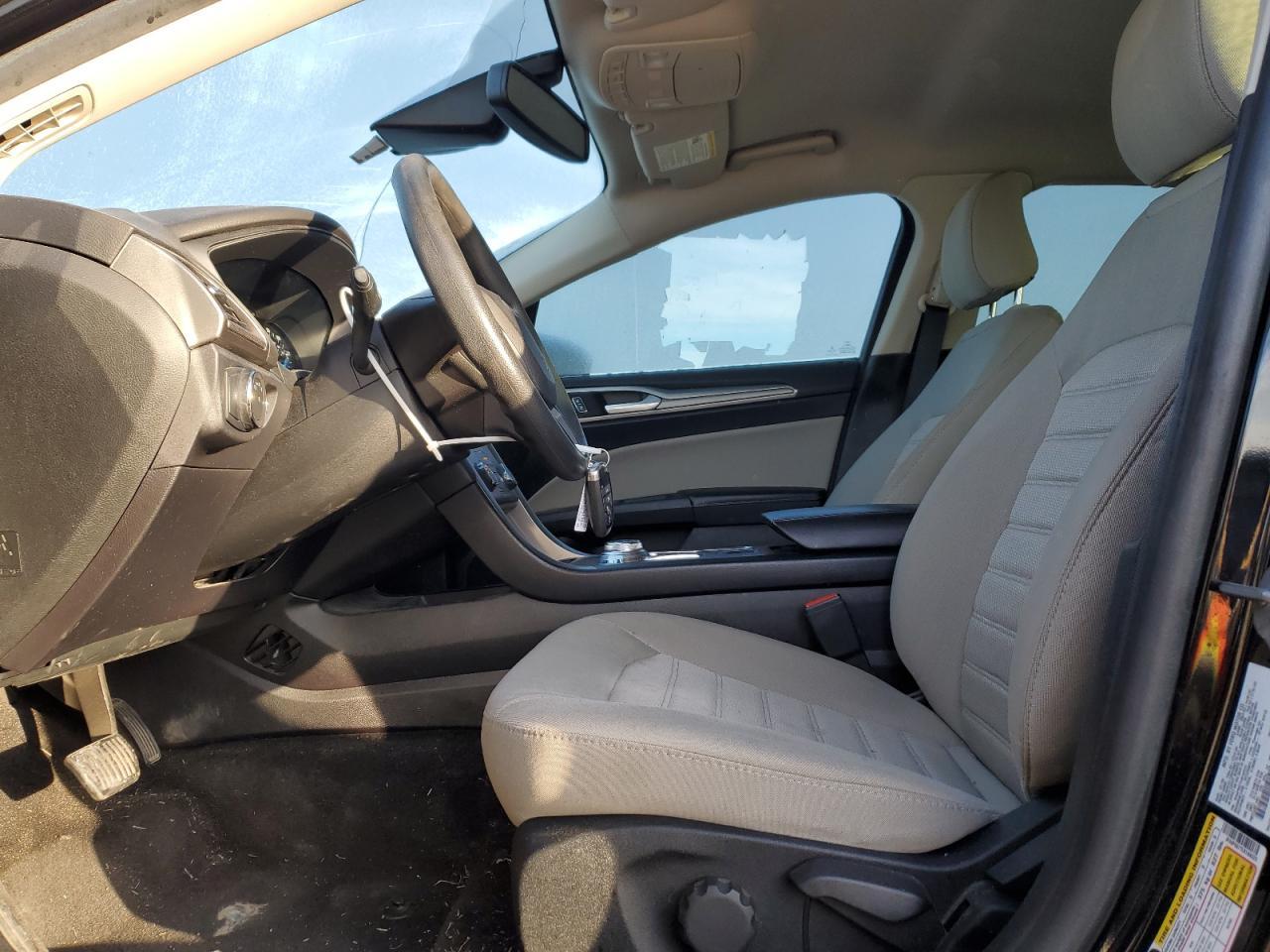 2020 FORD FUSION S - Фото 7