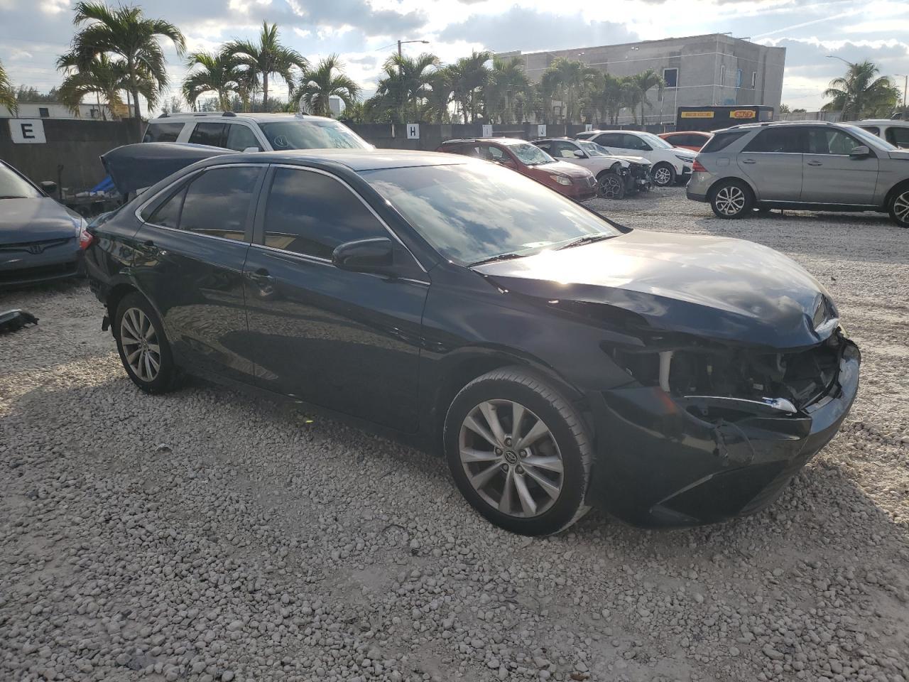 2016 TOYOTA CAMRY LE - Фото 4