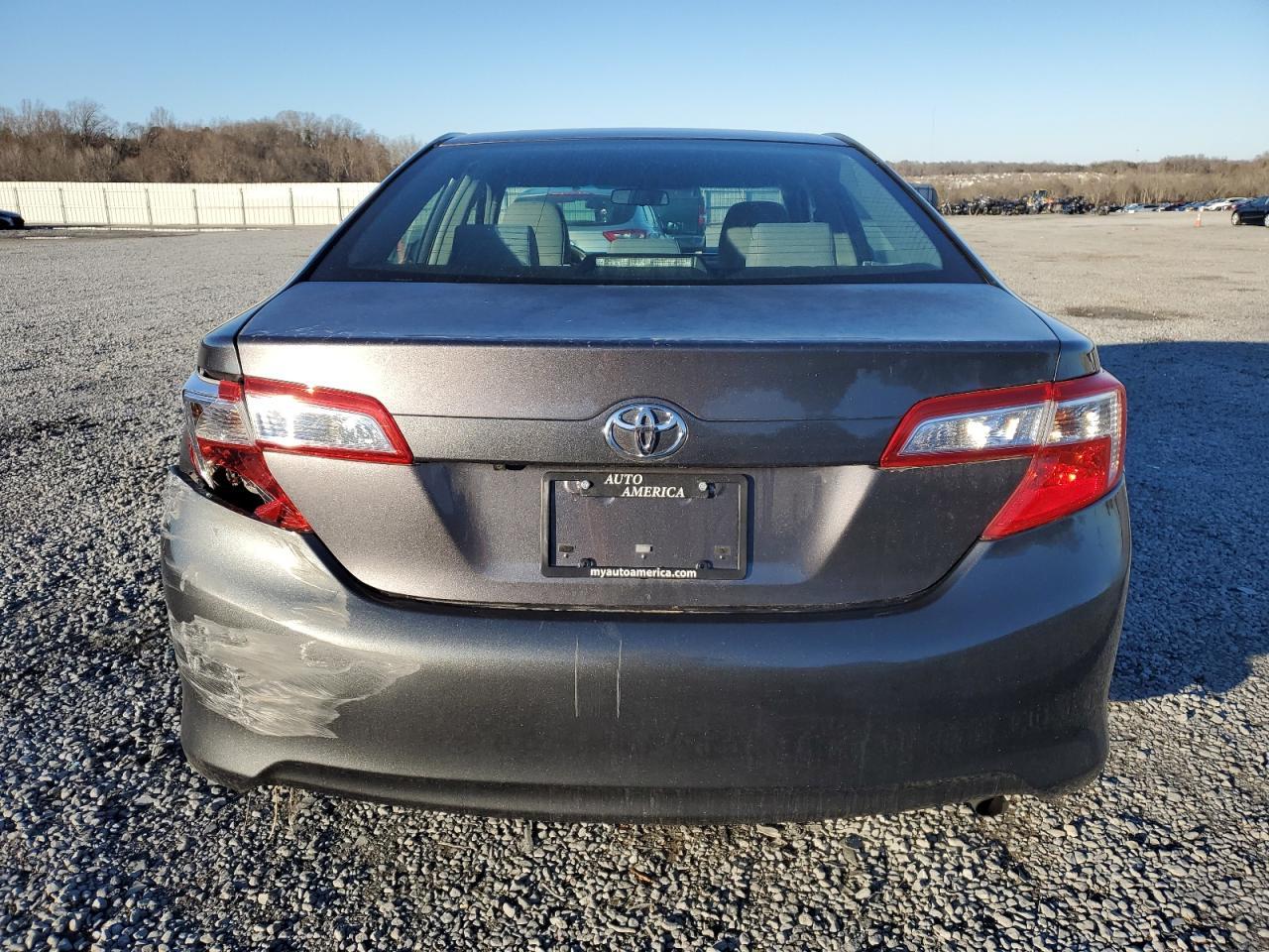 2014 TOYOTA CAMRY L - Фото 6