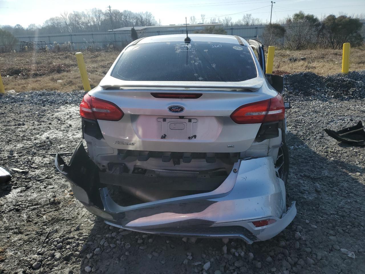 2016 FORD FOCUS SE - Фото 6