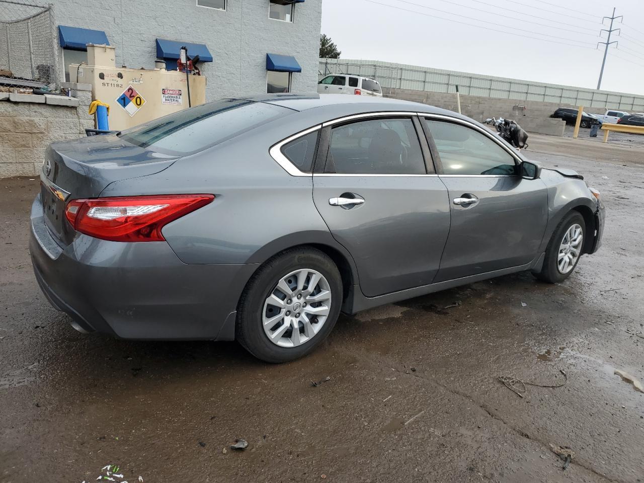 2017 NISSAN ALTIMA 2.5 - Фото 3