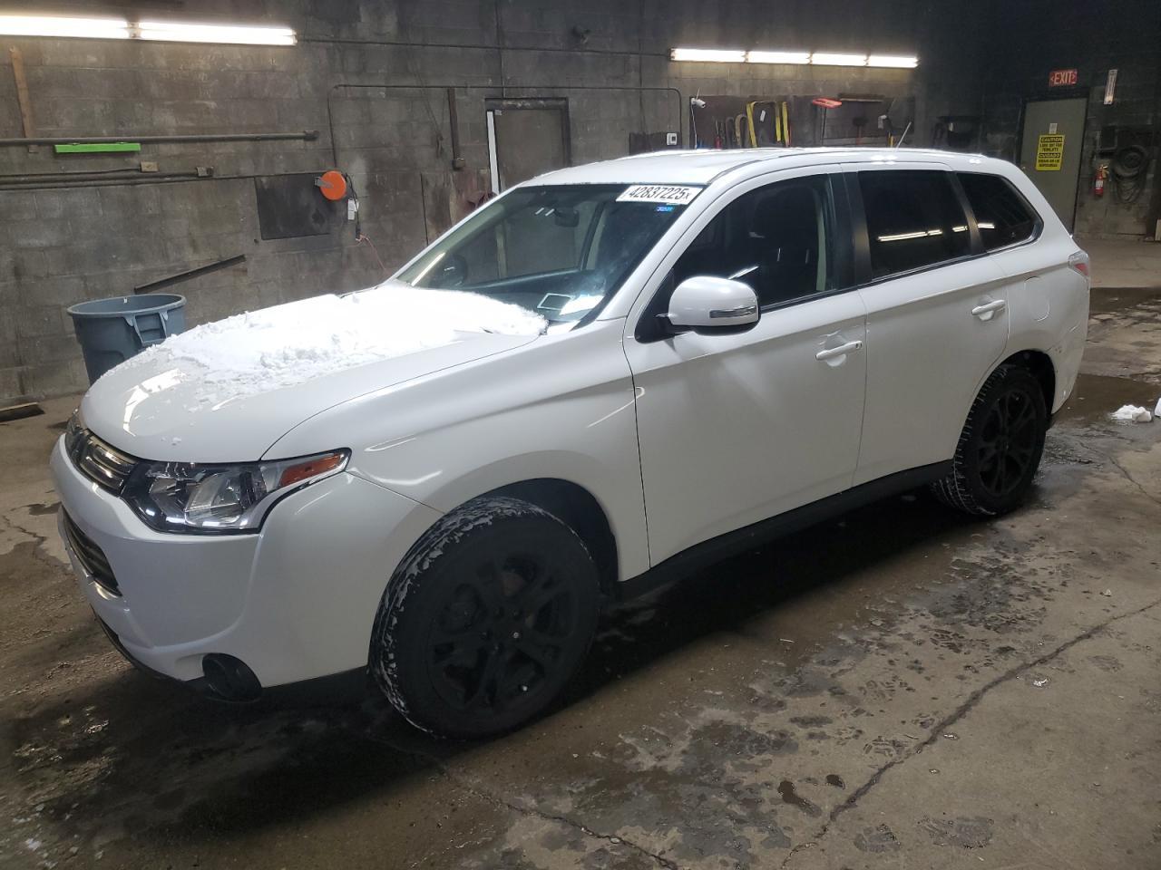 2014 MITSUBISHI OUTLANDER