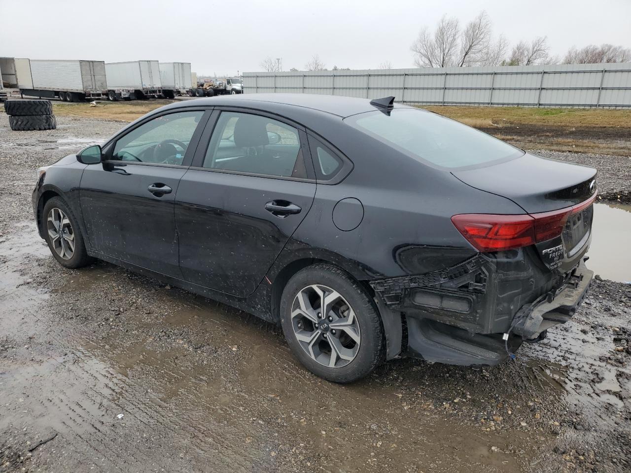 2021 KIA FORTE FE - Image 2