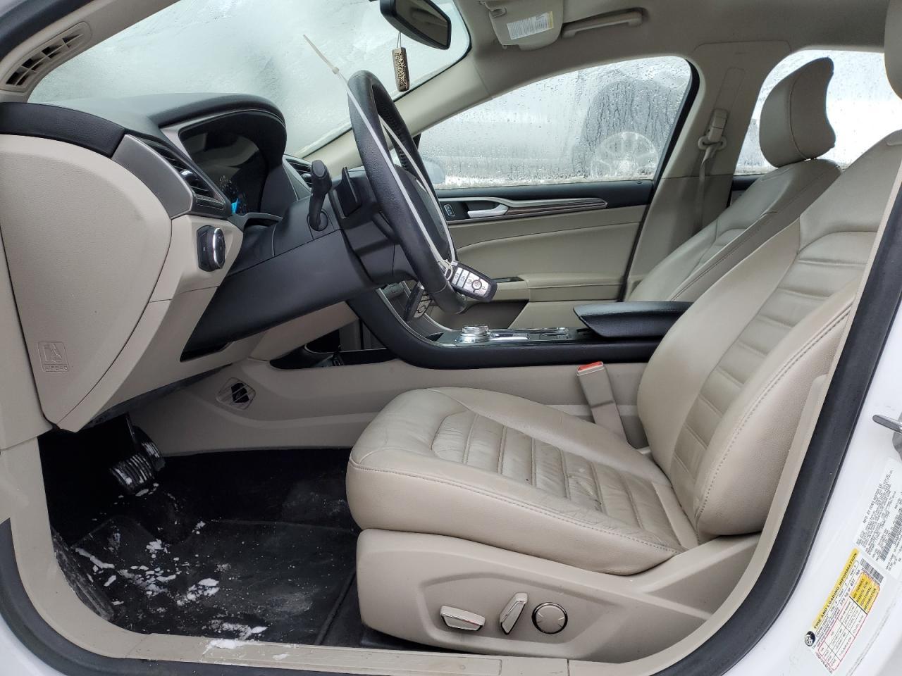 2017 FORD FUSION SE - Фото 7