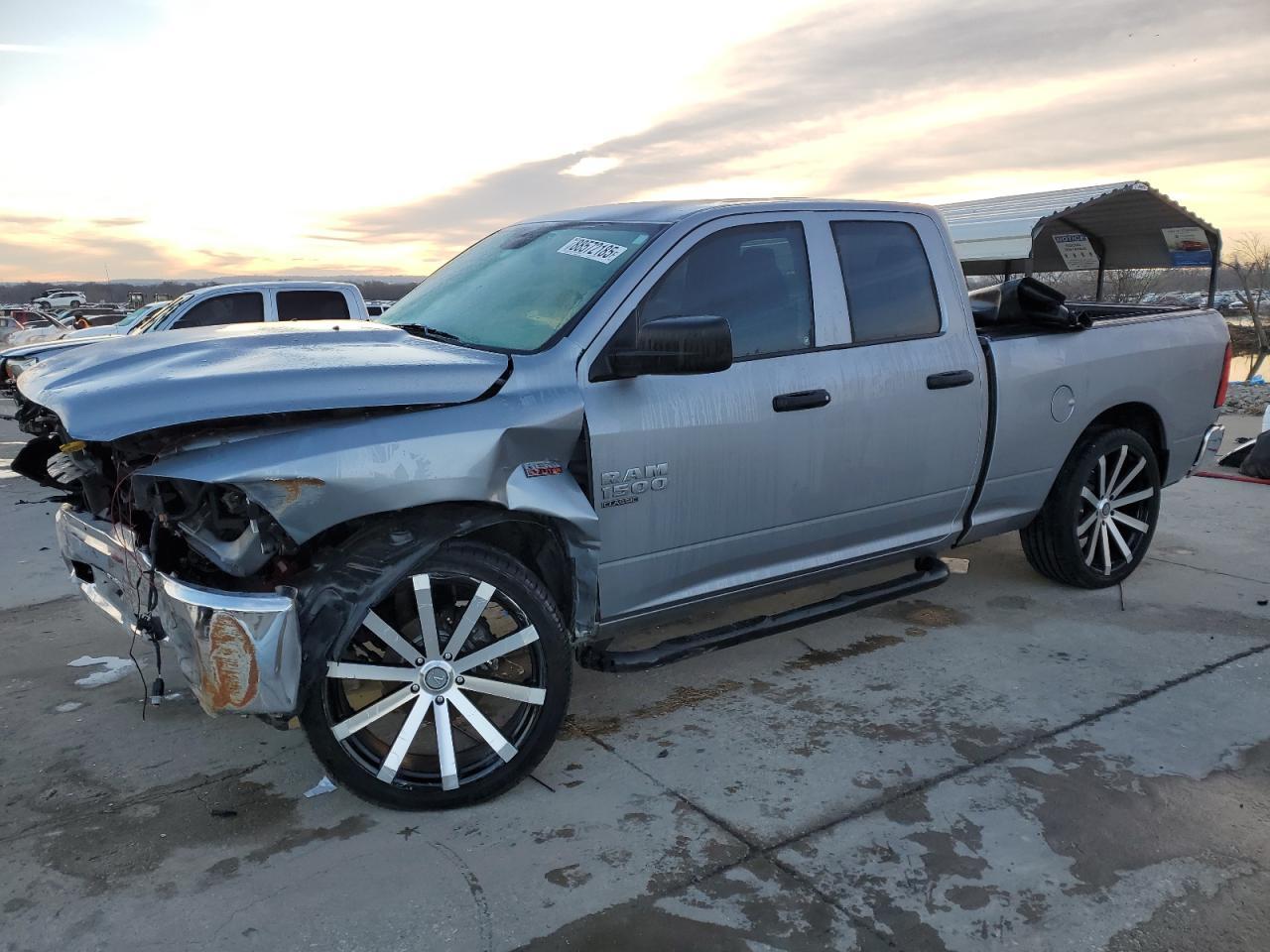 2019 RAM 1500 CLASS