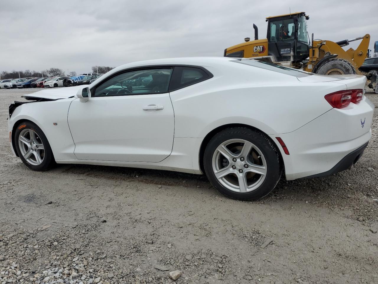 2019 CHEVROLET CAMARO LS - Image 2