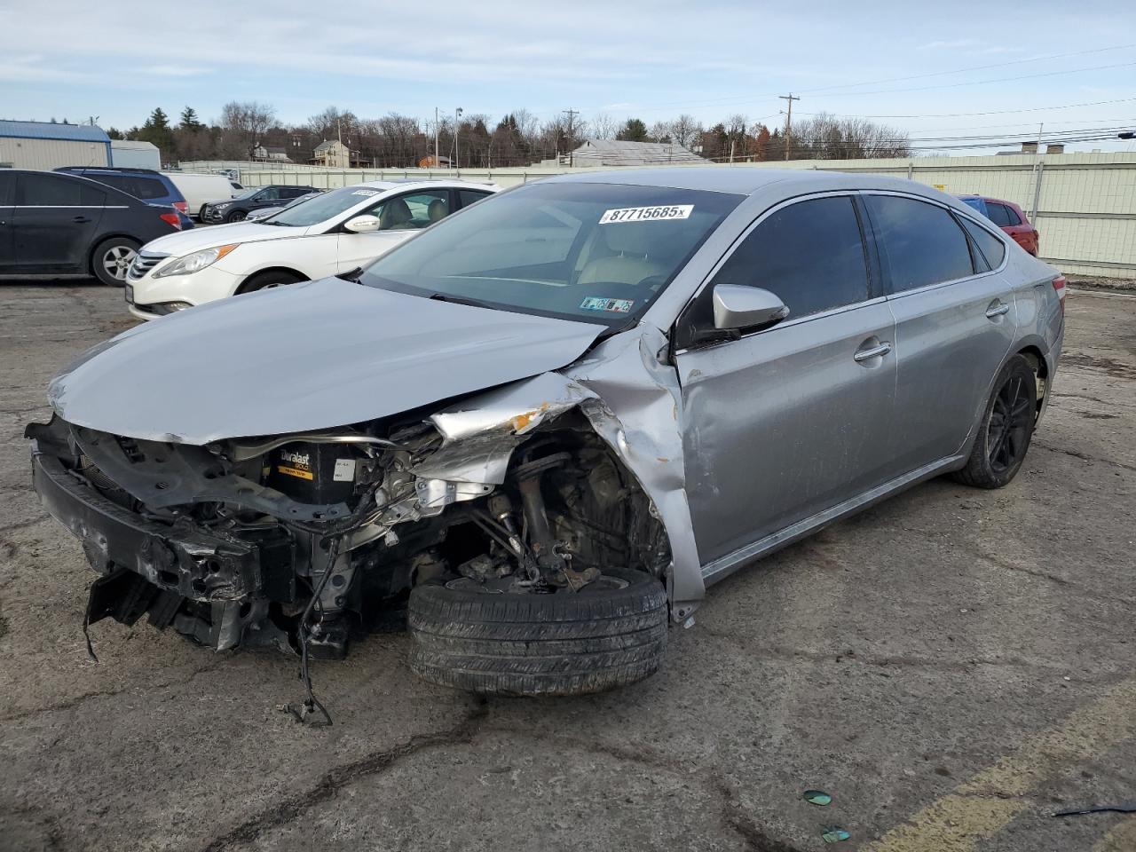 2015 TOYOTA AVALON XLE