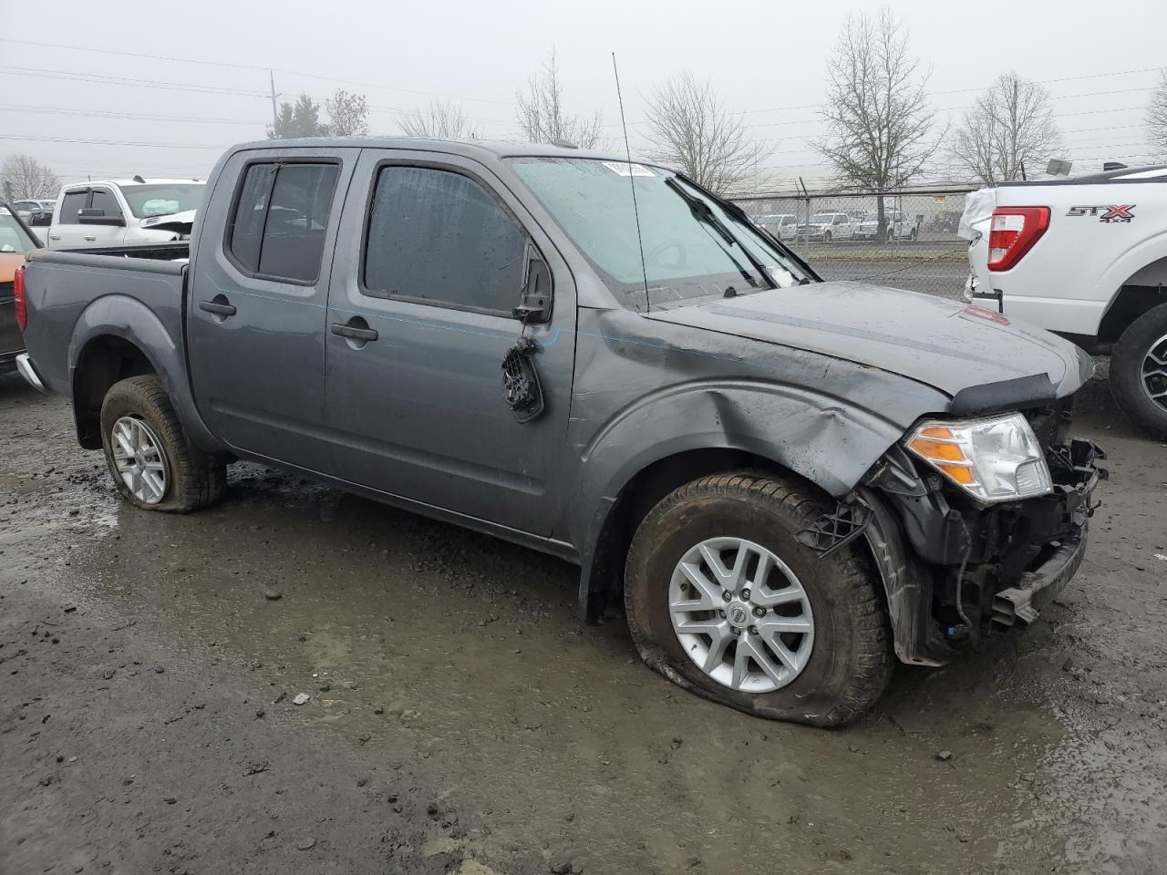 2017 NISSAN FRONTIER - Image 4