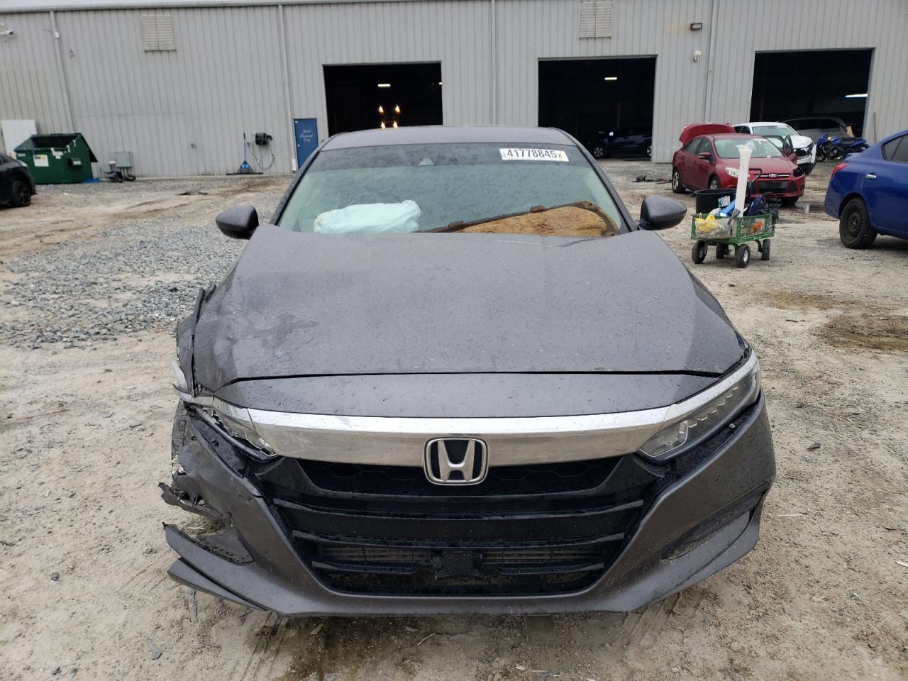 2018 HONDA ACCORD LX - Image 5