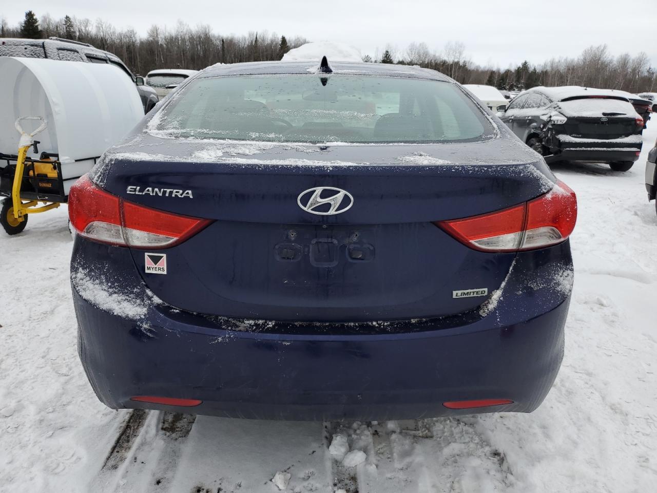 2013 HYUNDAI ELANTRA GL - Image 6
