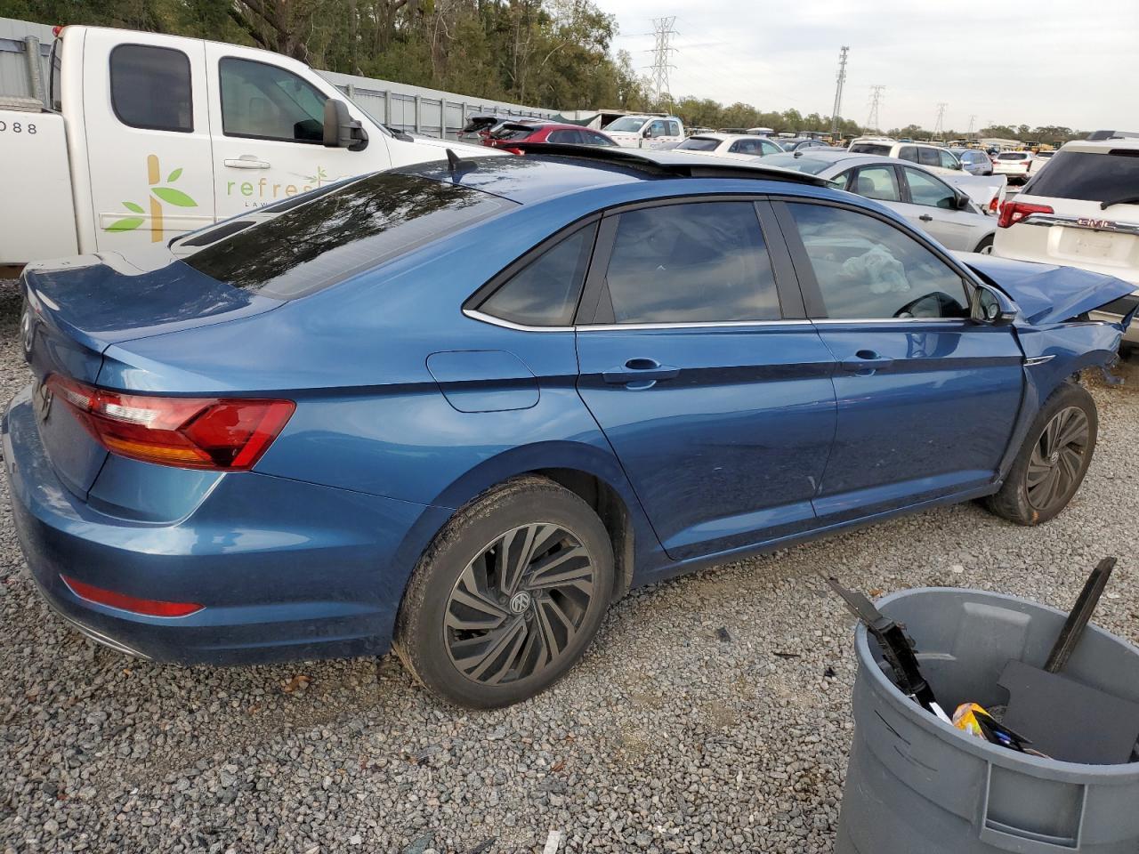 2019 VOLKSWAGEN JETTA SEL - Фото 3