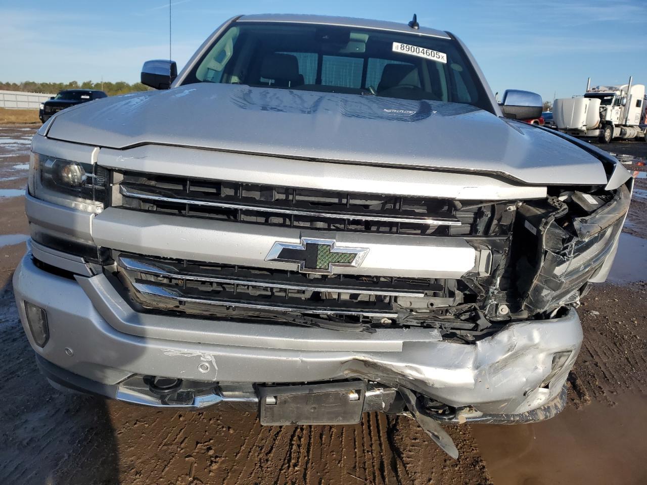 2017 CHEVROLET SILVERADO - Фото 5