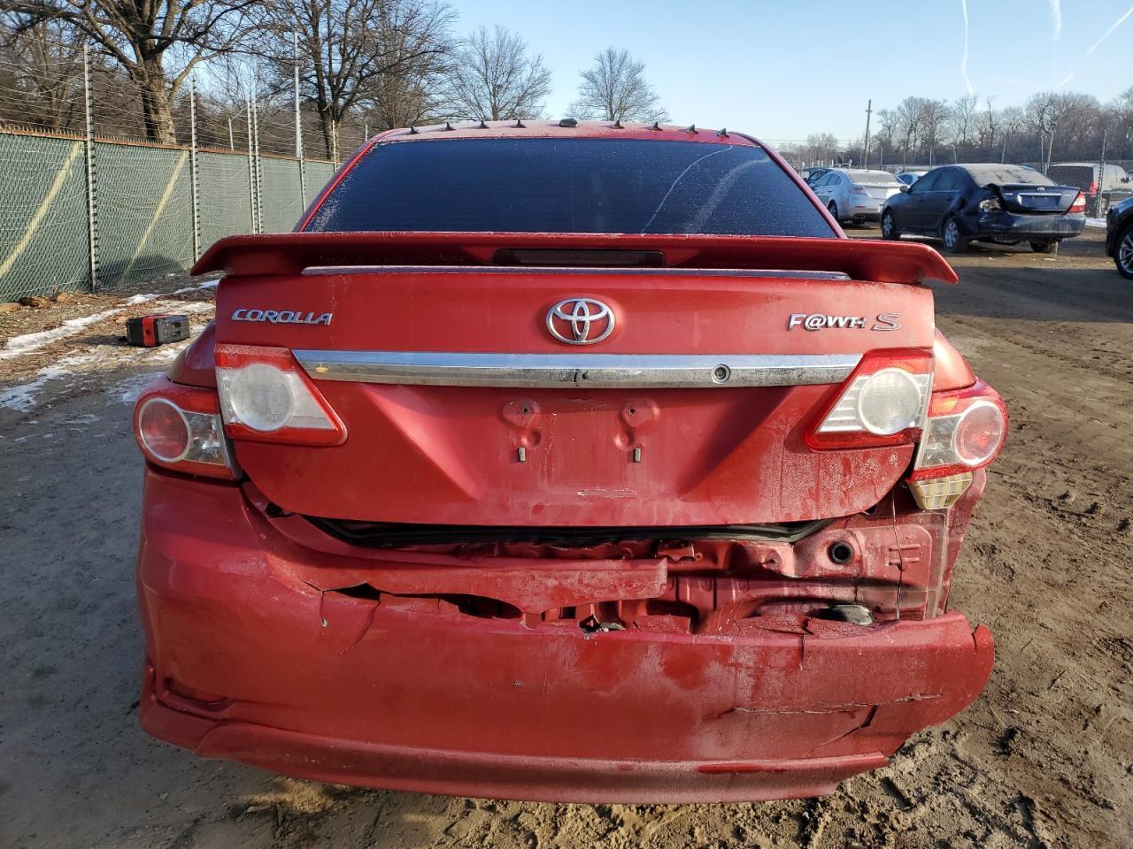 2013 TOYOTA COROLLA BA - Фото 6
