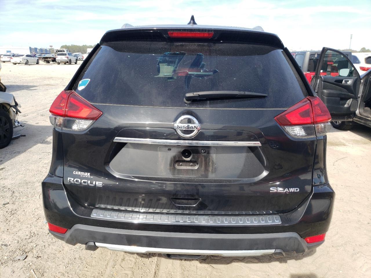 2018 NISSAN ROGUE S - Image 6