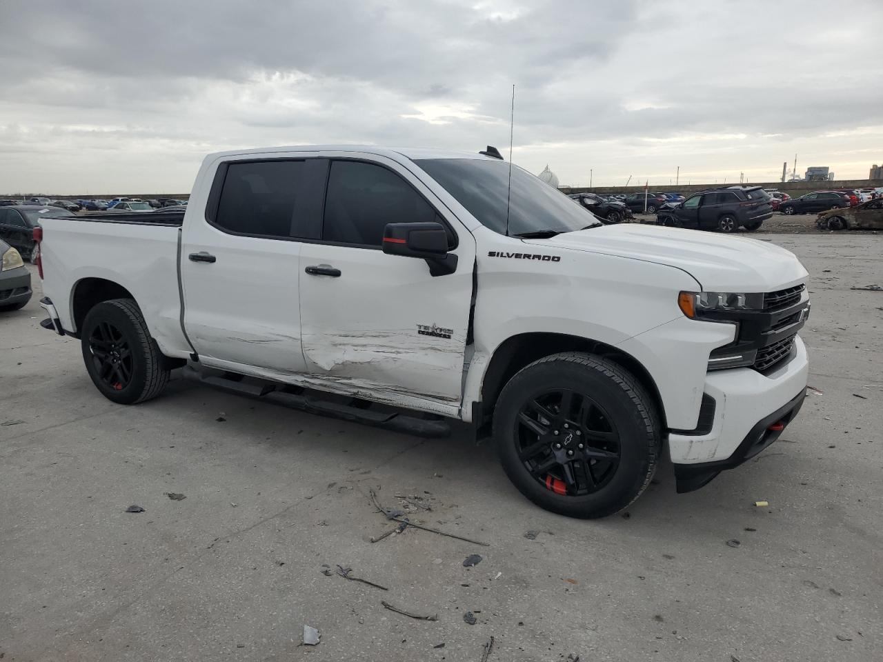 2021 CHEVROLET SILVERADO - Фото 4