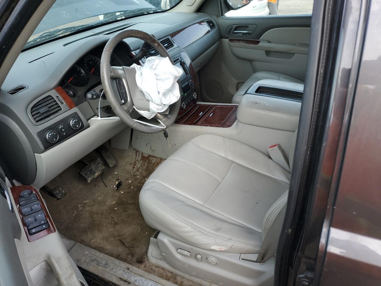 2011 CHEVROLET TAHOE K150 - Фото 7