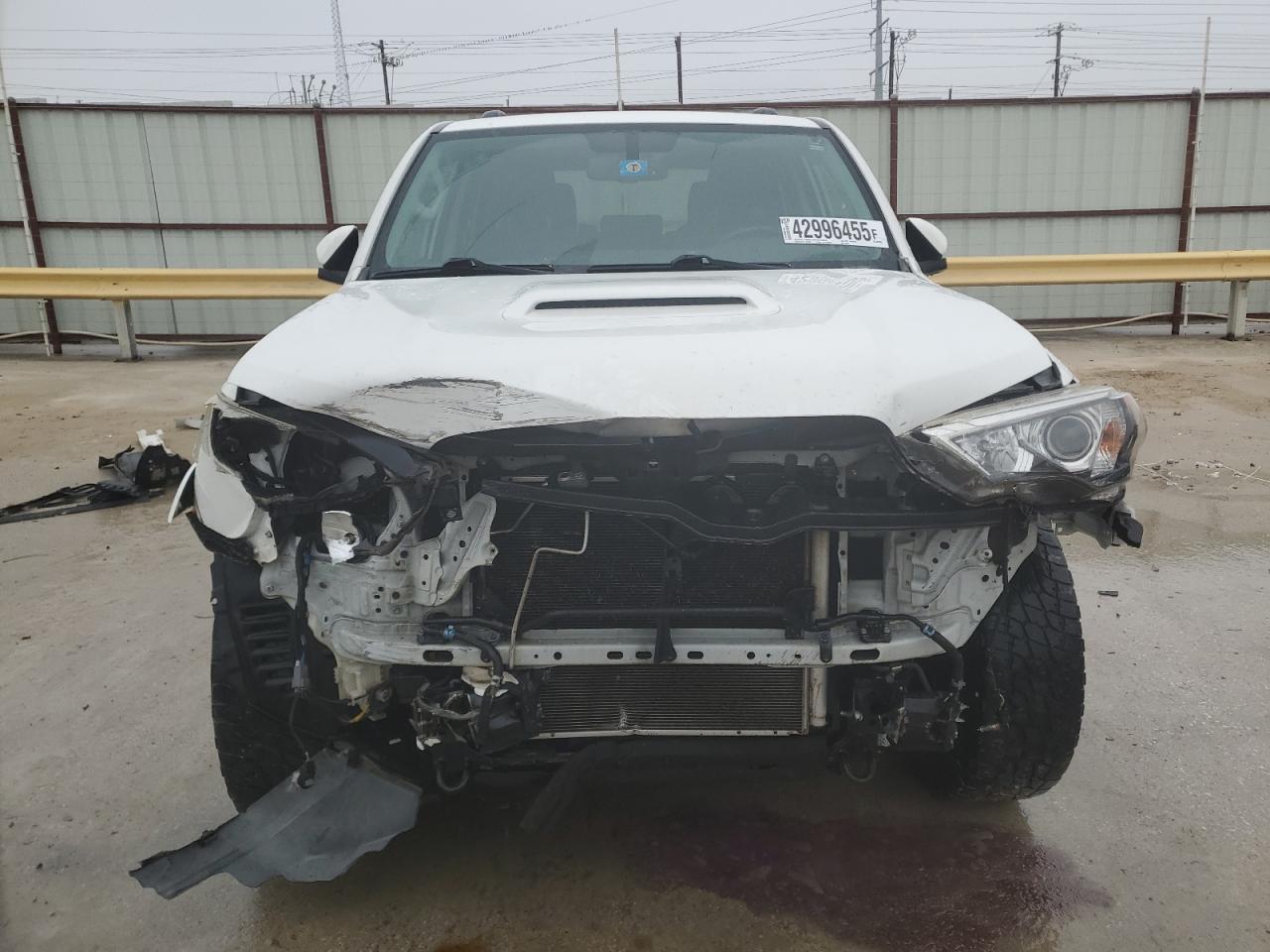 2018 TOYOTA 4RUNNER SR - Image 5