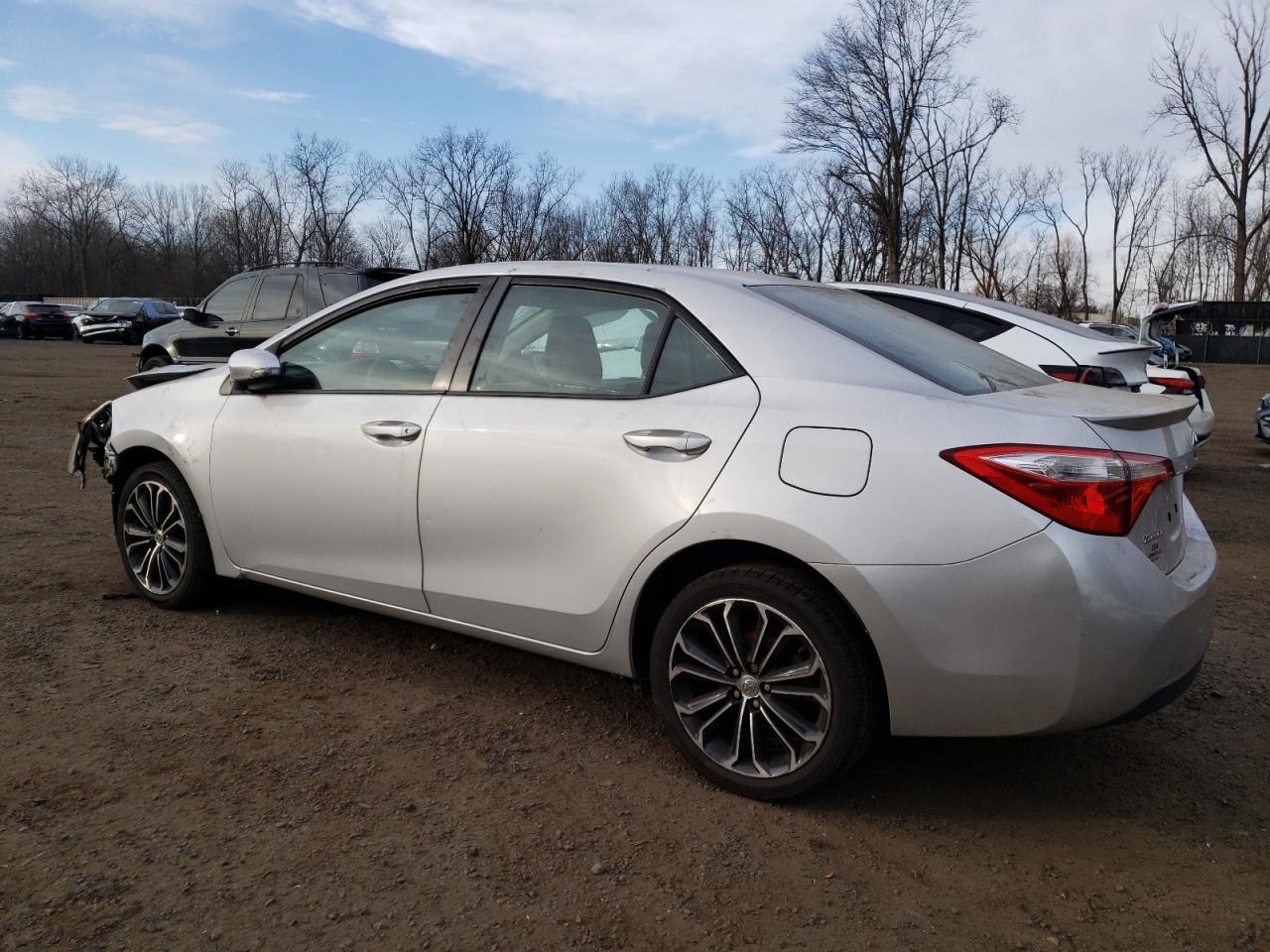 2014 TOYOTA COROLLA L - Image 2