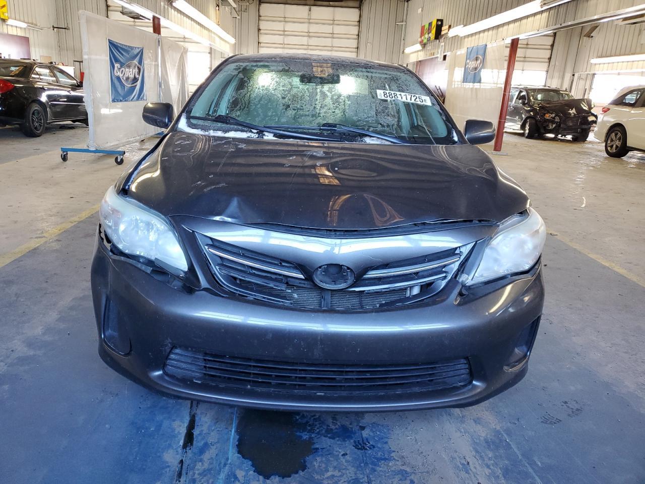 2013 TOYOTA COROLLA BA - Фото 5