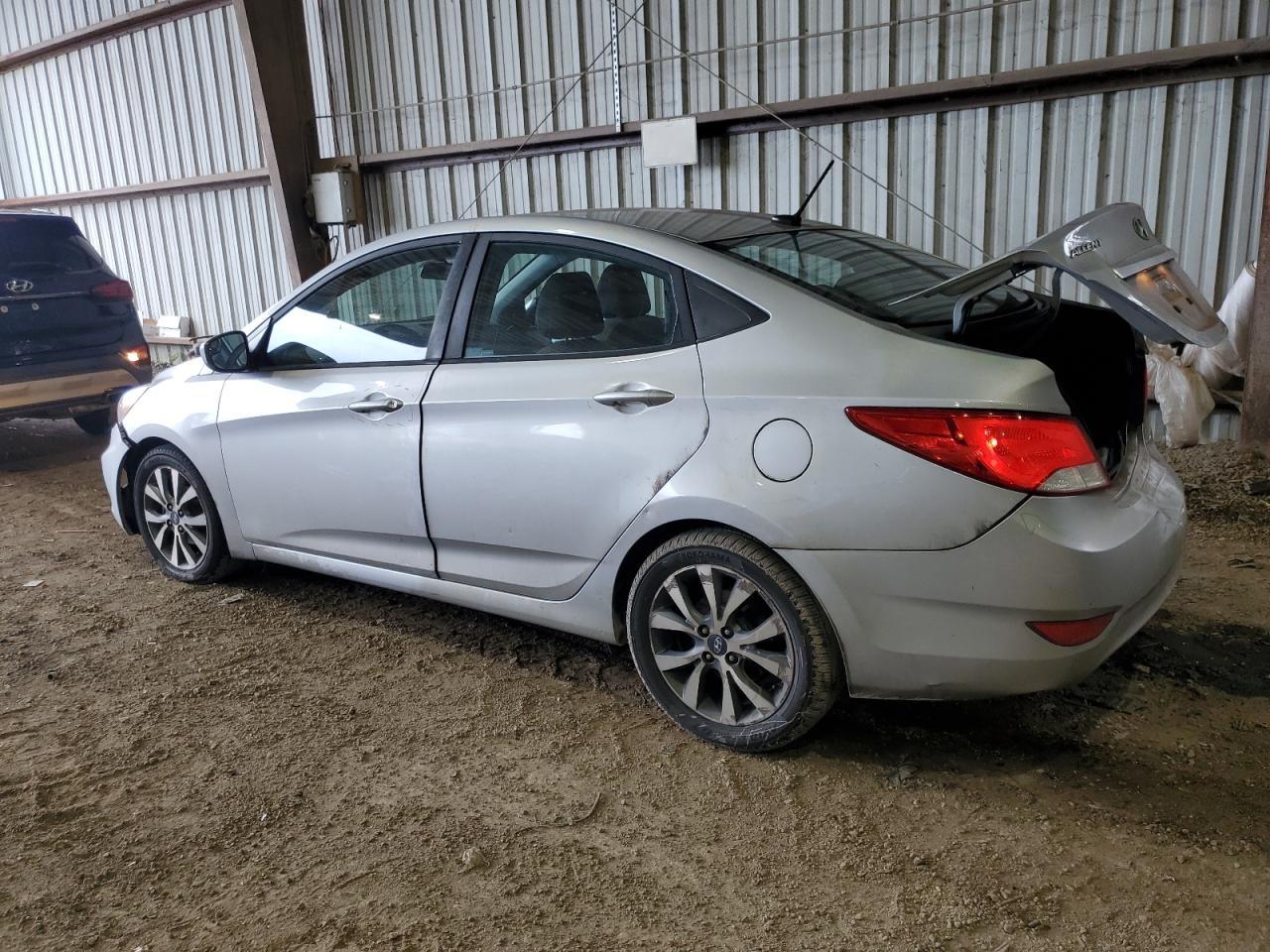 2016 HYUNDAI ACCENT SE - Фото 2