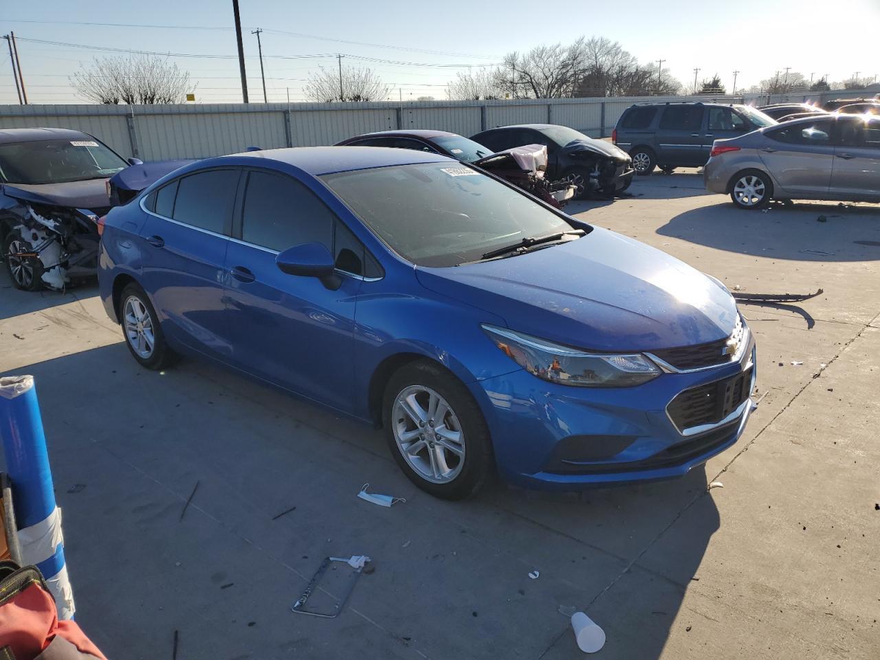 2017 CHEVROLET CRUZE LT - Фото 4