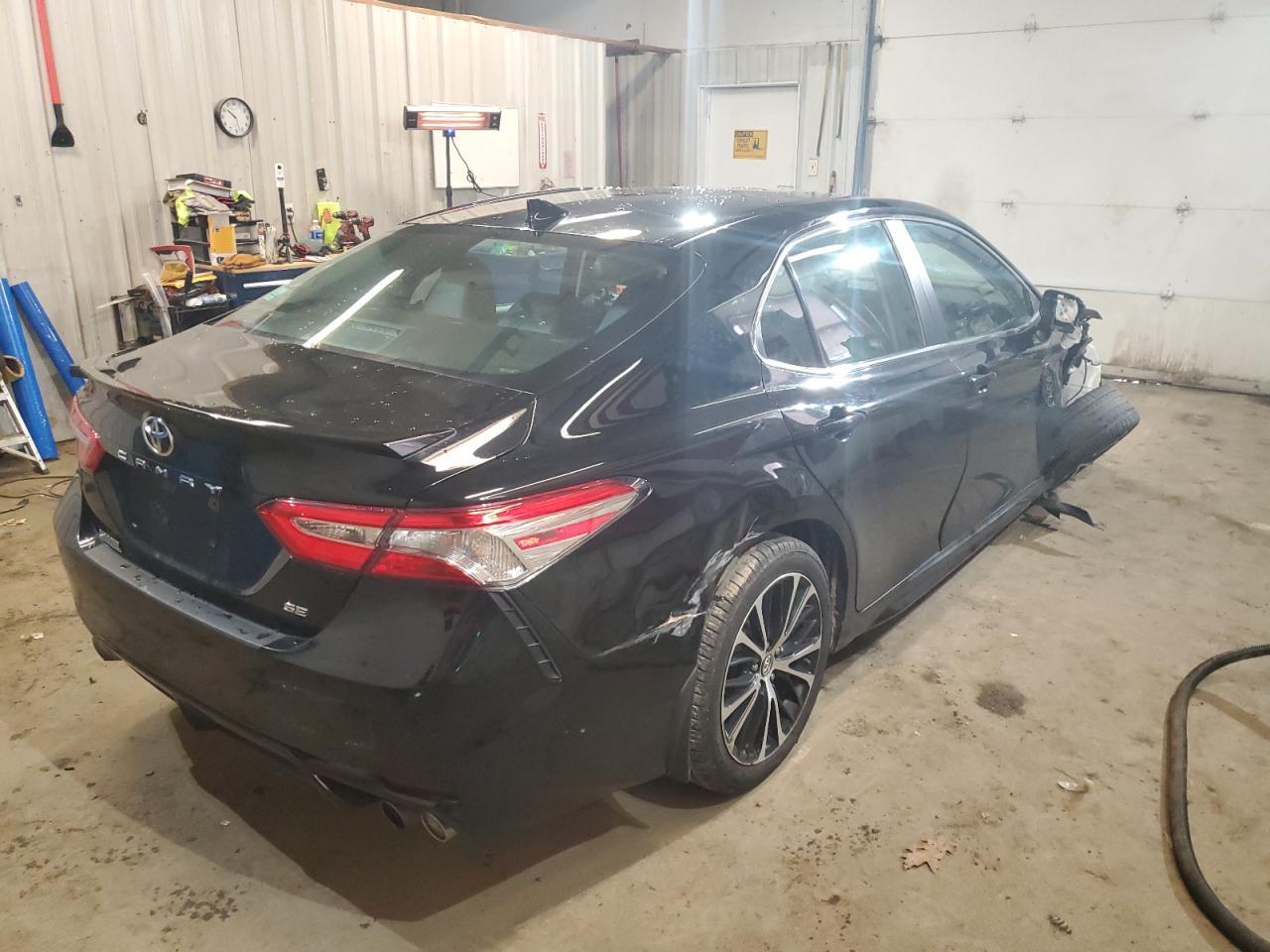 2019 TOYOTA CAMRY L - Image 3