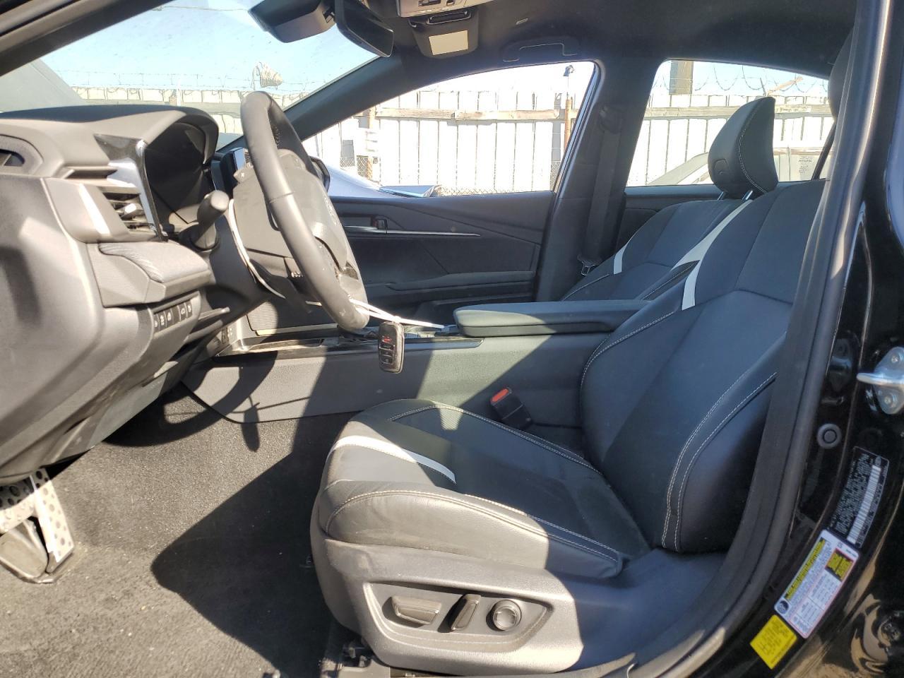 2025 TOYOTA CAMRY XSE - Фото 7