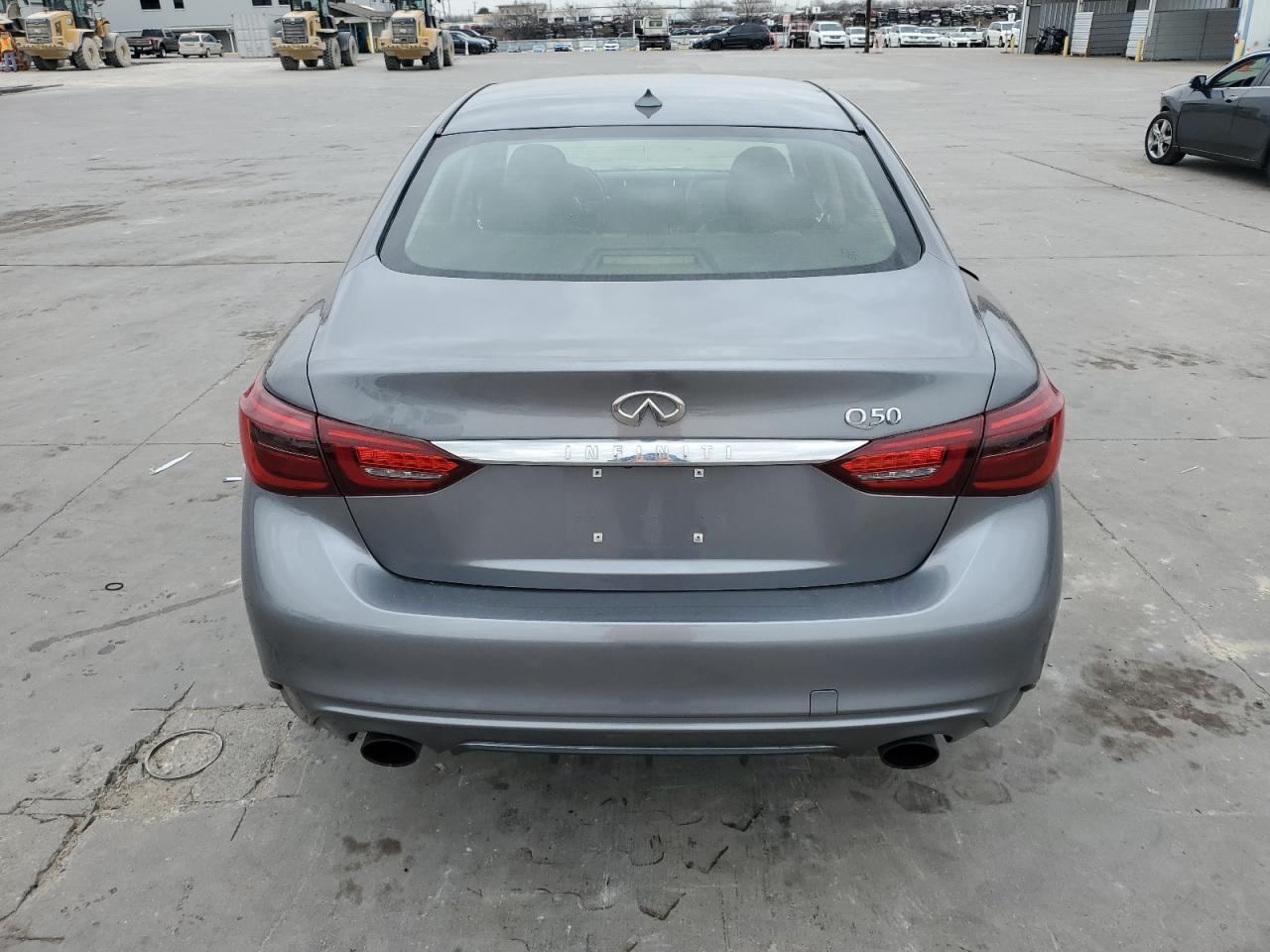 2018 INFINITI Q50 LUXE - Фото 6