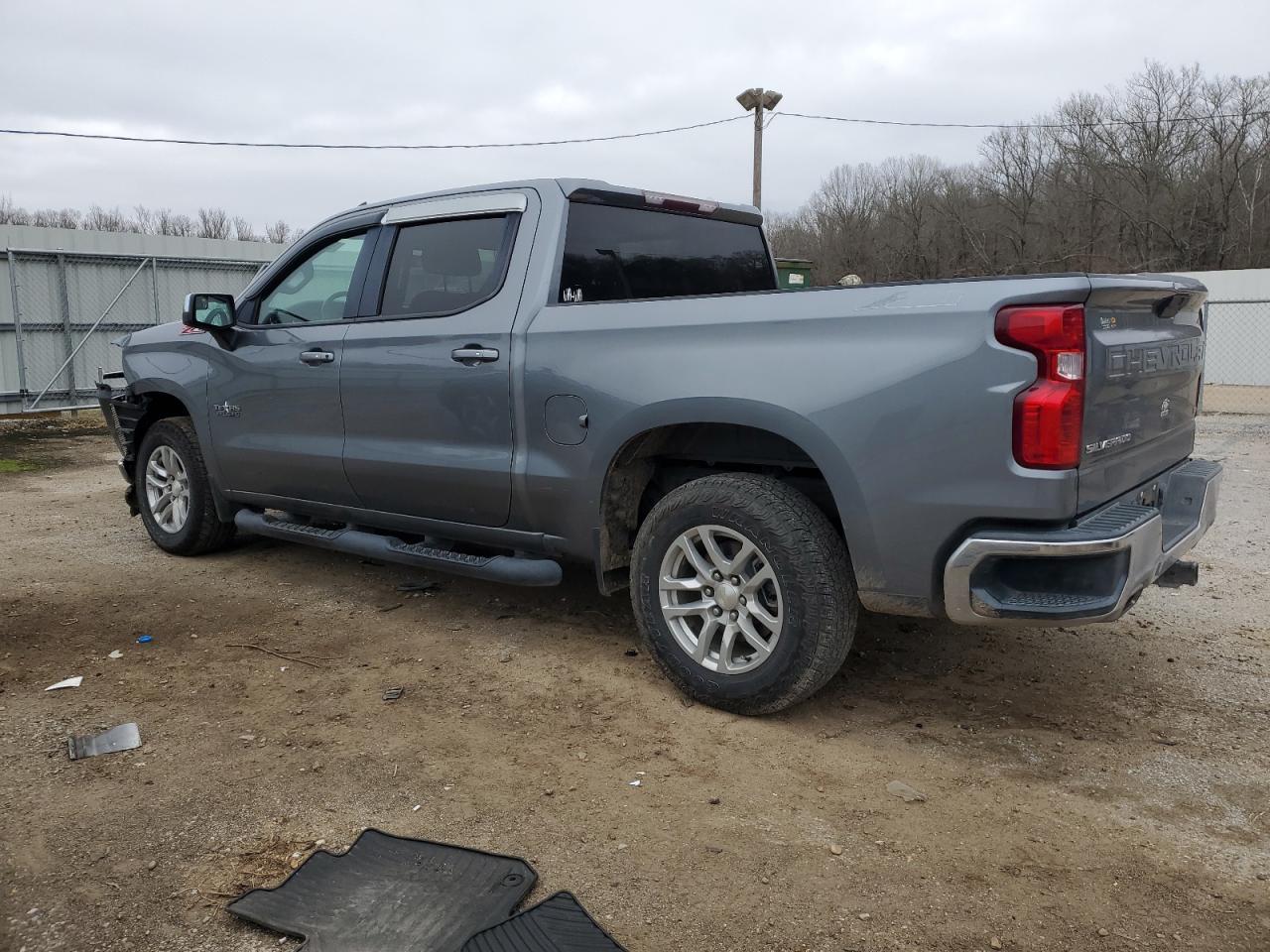 2019 CHEVROLET SILVERADO - Фото 2