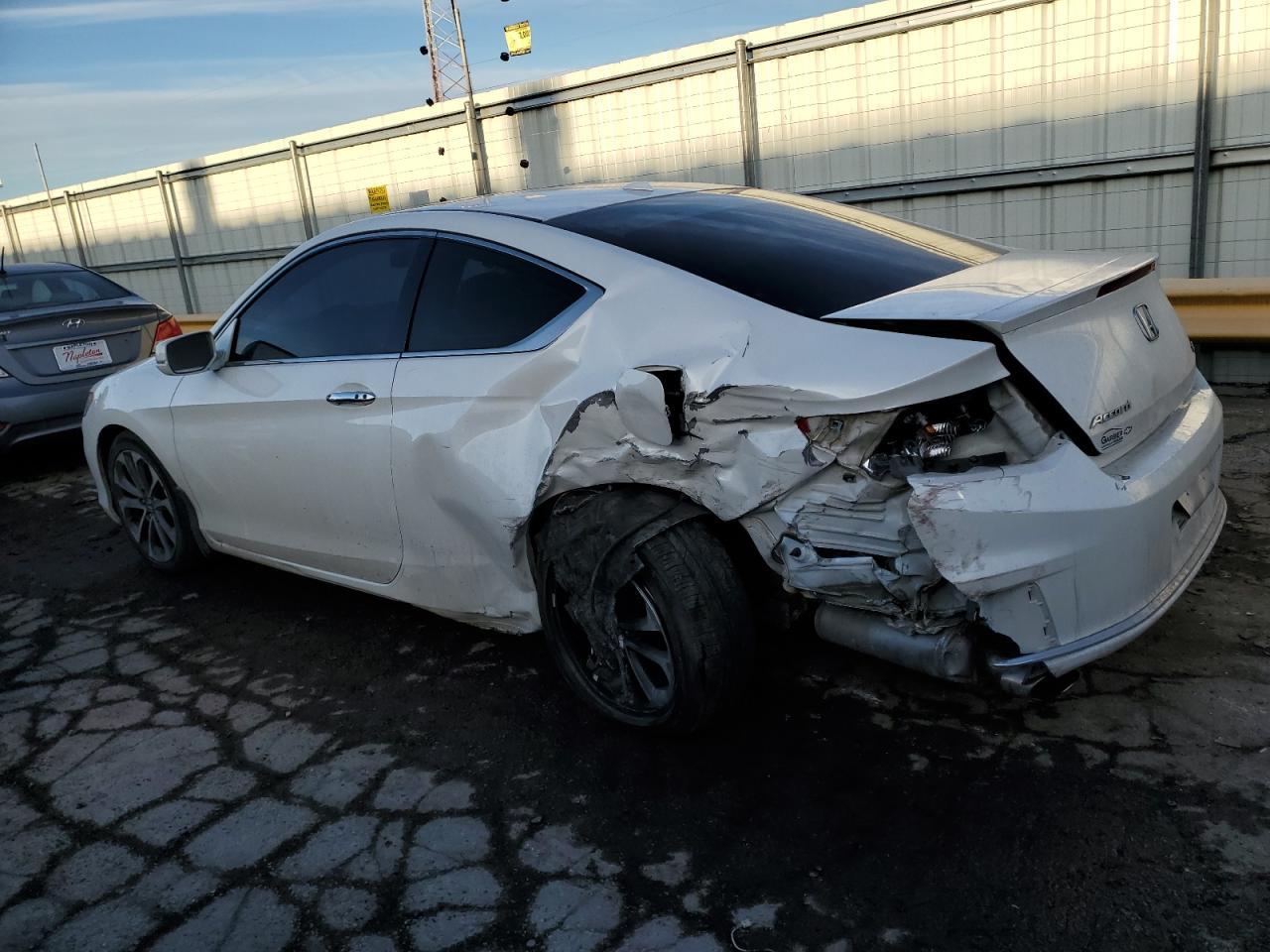 2015 HONDA ACCORD EXL - Image 2