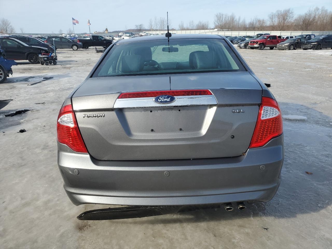 2011 FORD FUSION SEL - Image 6