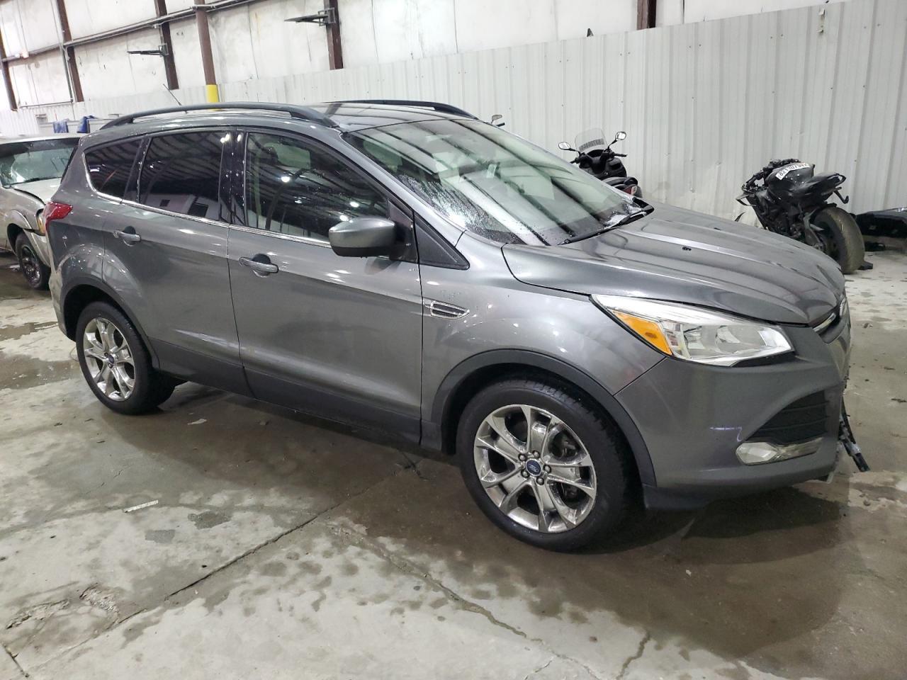 2014 FORD ESCAPE SE - Image 4